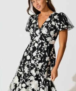 Pineandpost.shop1055fd6e84 2