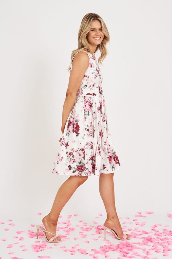 Pineandpost.shop20f24aa8bf 3