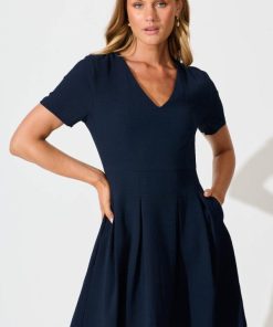 Pineandpost.shop2e27829a51 3