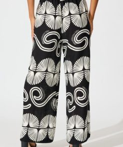 Pineandpost.shop31bbb672e2 3