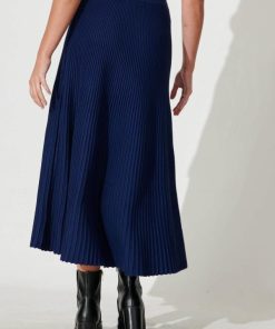 Pineandpost.shop441a5820fd 3