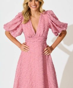 Pineandpost.shop4ebf3db907 4