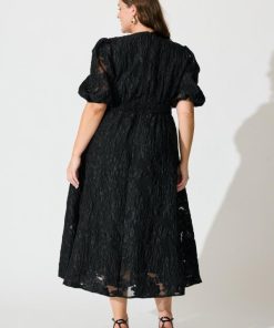 Pineandpost.shop6835086aa5 2