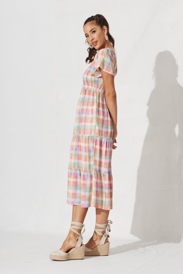 Pineandpost.shop69f88c36e5 3