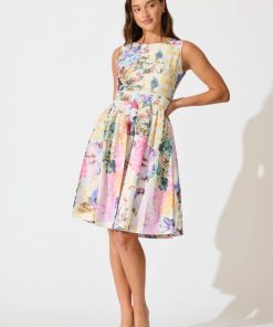 Pineandpost.shop7f85a38e13 1