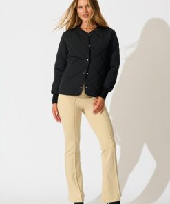 Pineandpost.shop8aa41165b5 4