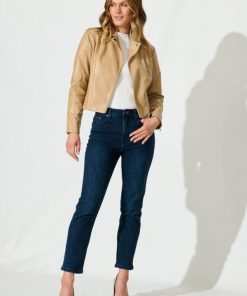 Pineandpost.shop9a2fea27d0 4