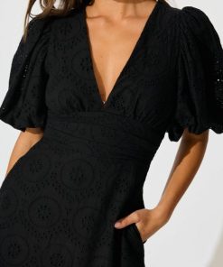 Pineandpost.shop9a5f3575d0 5