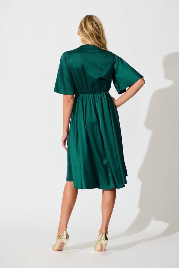 Pineandpost.shopc68536a0a3 4