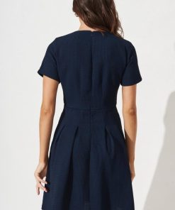 Pineandpost.shopd58fb1a7e0 4