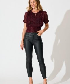 Pineandpost.shope366988742 4