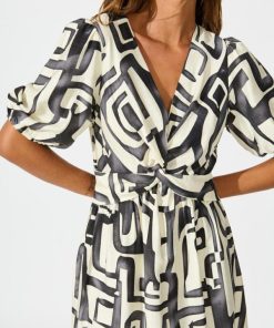 Pineandpost.shopecbc5476d8 5